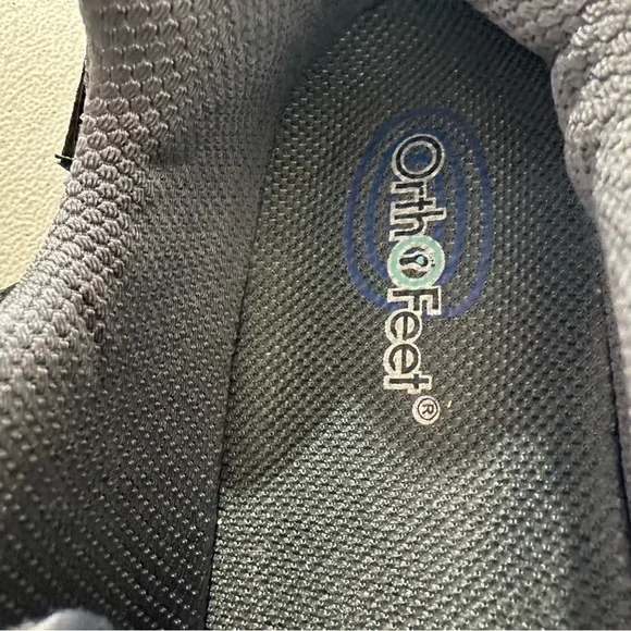 OrthoFeet  wide women’s shoes Black - Picture 9 of 12